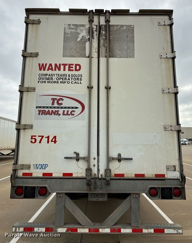 image for item EJ3730 2014 Vanguard VXP 57' dry van trailer