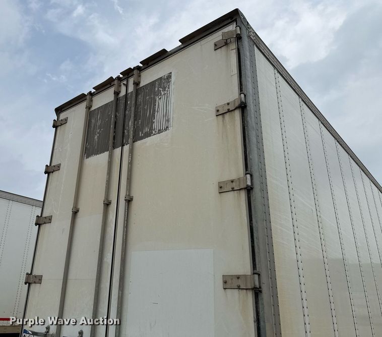 image for item EJ3731 2016 Vanguard VXP 57' dry van trailer