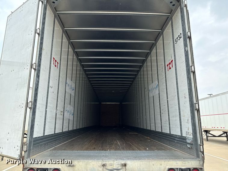 image for item EJ3731 2016 Vanguard VXP 57' dry van trailer