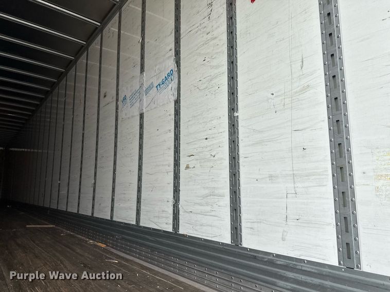 image for item EJ3731 2016 Vanguard VXP 57' dry van trailer