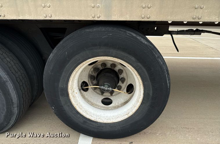 image for item EJ3732 2014 Vanguard VXP 57' dry van trailer