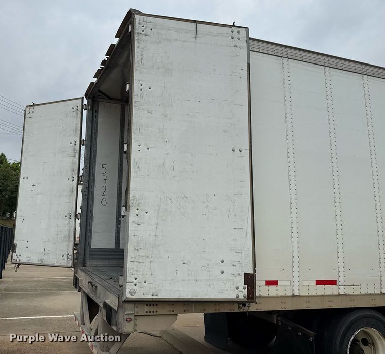 image for item EJ3733 2014 Vanguard VXP 57' dry van trailer