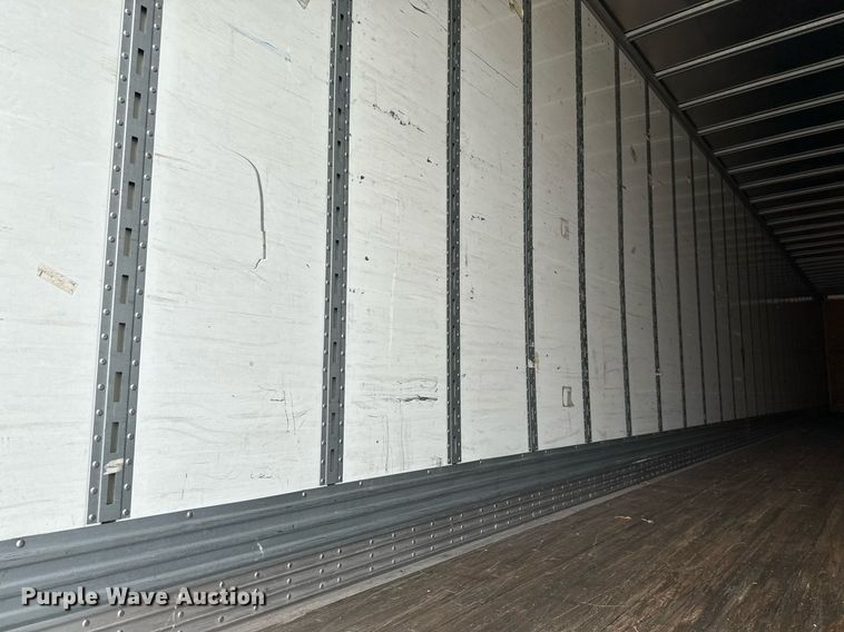 image for item EJ3734 2014 Vanguard VXP 57' dry van trailer