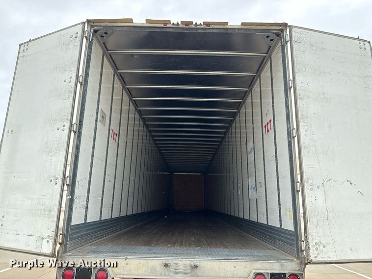 image for item EJ3735 2014 Vanguard VXP 57' dry van trailer