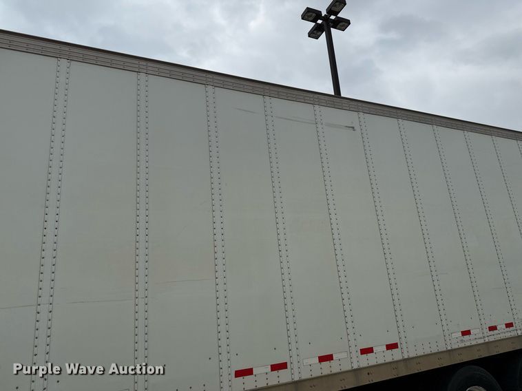 image for item EJ3736 2014 Vanguard VXP 57' dry van trailer