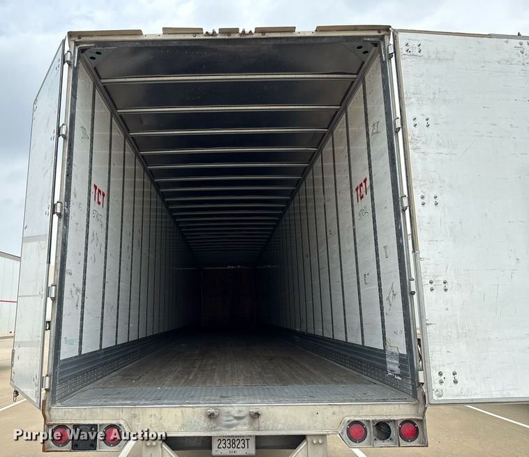 image for item EJ3737 2014 Vanguard VXP 57' dry van trailer