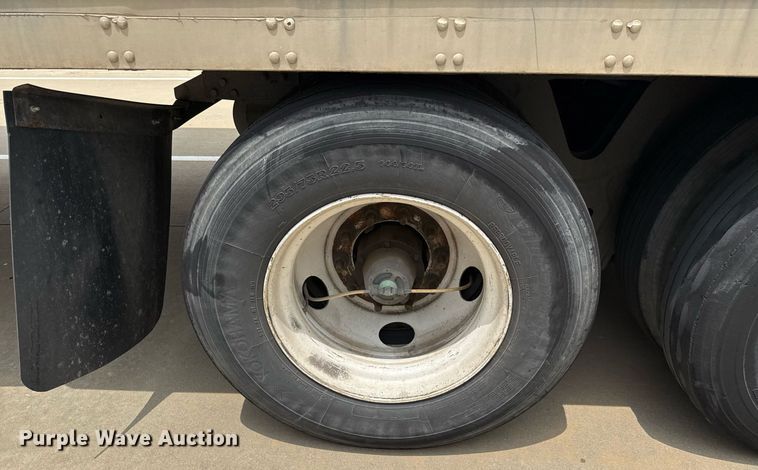 image for item EJ3737 2014 Vanguard VXP 57' dry van trailer