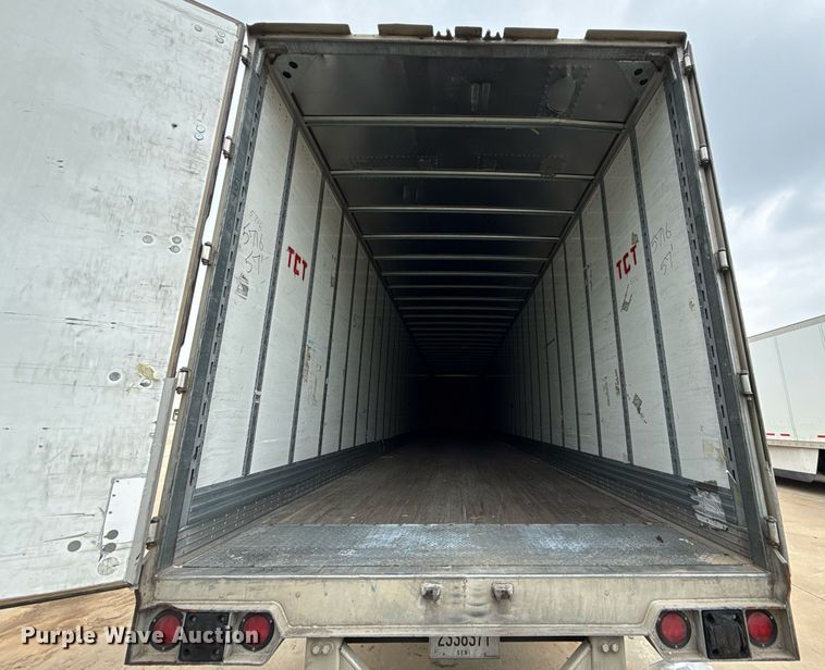 image for item EJ3738 2014 Vanguard VXP 57' dry van trailer