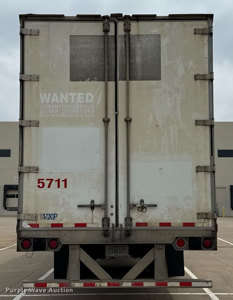 image for item EJ3739 2014 Vanguard VXP 57' dry van trailer