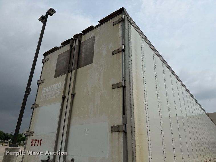 image for item EJ3739 2014 Vanguard VXP 57' dry van trailer