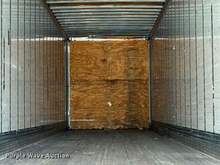 image for item EJ3739 2014 Vanguard VXP 57' dry van trailer