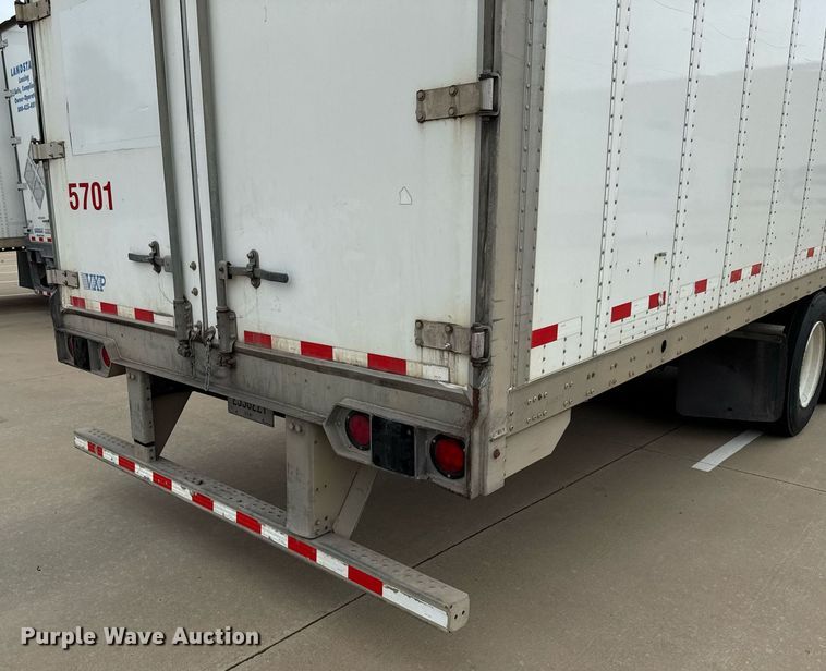 image for item EJ3740 2014 Vanguard VXP 57' dry van trailer