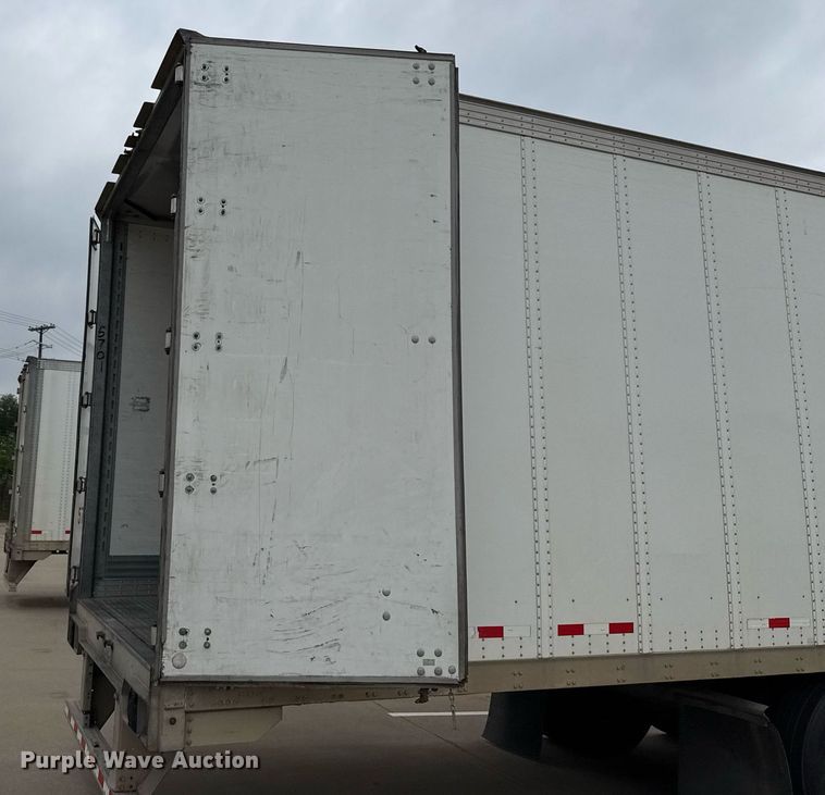 image for item EJ3740 2014 Vanguard VXP 57' dry van trailer