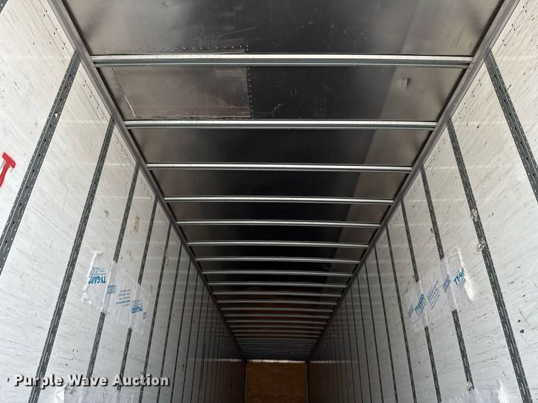 image for item EJ3740 2014 Vanguard VXP 57' dry van trailer