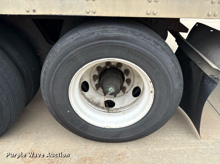 image for item EJ3740 2014 Vanguard VXP 57' dry van trailer