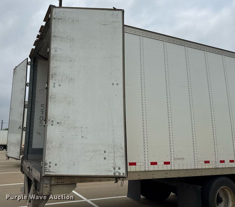 image for item EJ3741 2014 Vanguard VXP 57' dry van trailer