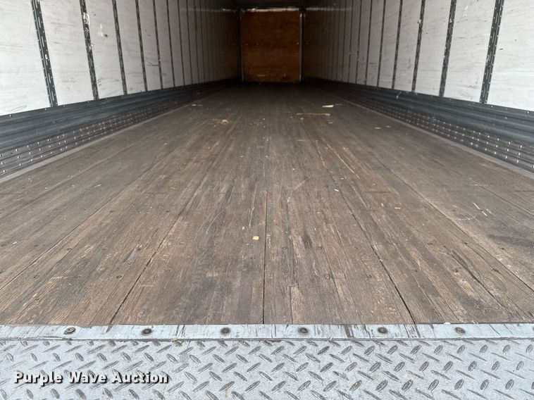 image for item EJ3741 2014 Vanguard VXP 57' dry van trailer