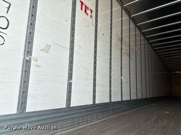 image for item EJ3741 2014 Vanguard VXP 57' dry van trailer