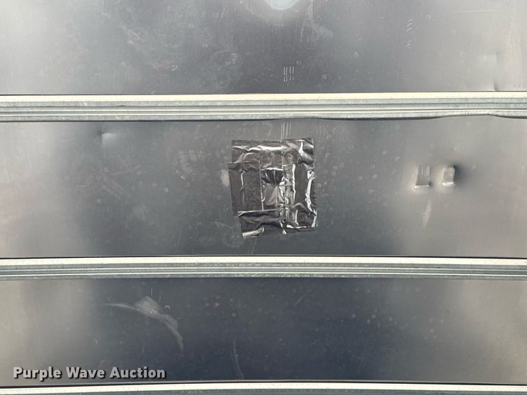 image for item EJ3741 2014 Vanguard VXP 57' dry van trailer