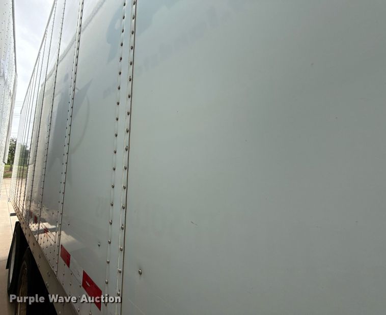 image for item EJ3742 2014 Vanguard VXP 57' dry van trailer