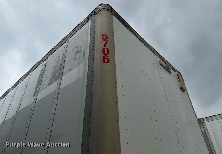 image for item EJ3742 2014 Vanguard VXP 57' dry van trailer