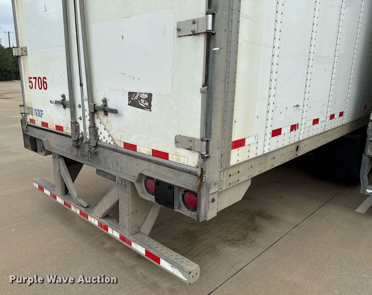 image for item EJ3742 2014 Vanguard VXP 57' dry van trailer