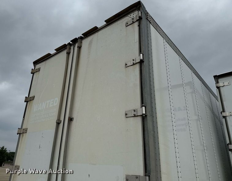 image for item EJ3742 2014 Vanguard VXP 57' dry van trailer