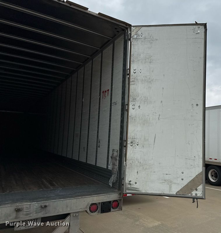 image for item EJ3742 2014 Vanguard VXP 57' dry van trailer