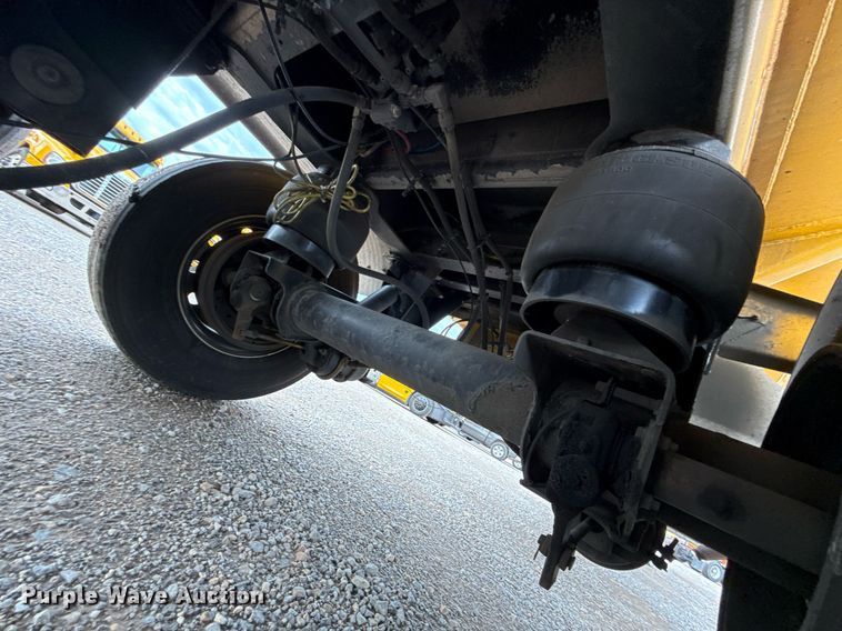 image for item EJ4766 2008 Beall BAST-97-3-DC tank trailer