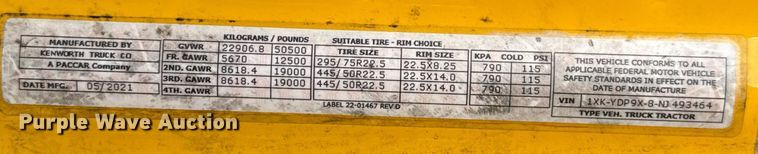 image for item EJ4824 2022 Kenworth T680 semi truck