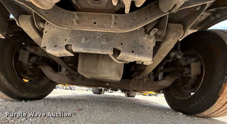 image for item EJ4826 2017 Freightliner Cascadia 125 semi truck