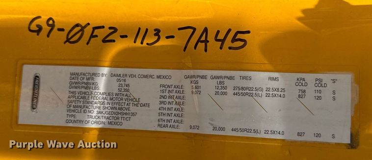 image for item EJ4826 2017 Freightliner Cascadia 125 semi truck