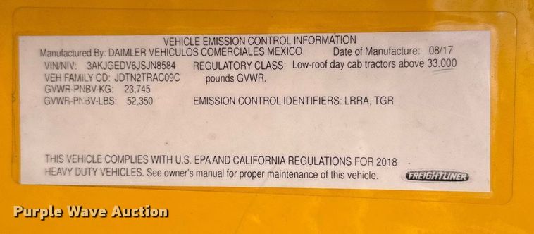 image for item EJ4828 2018 Freightliner Cascadia 125 semi truck