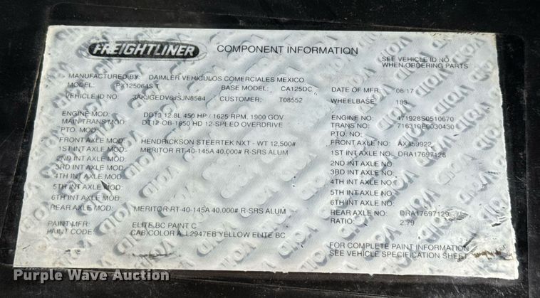 image for item EJ4828 2018 Freightliner Cascadia 125 semi truck