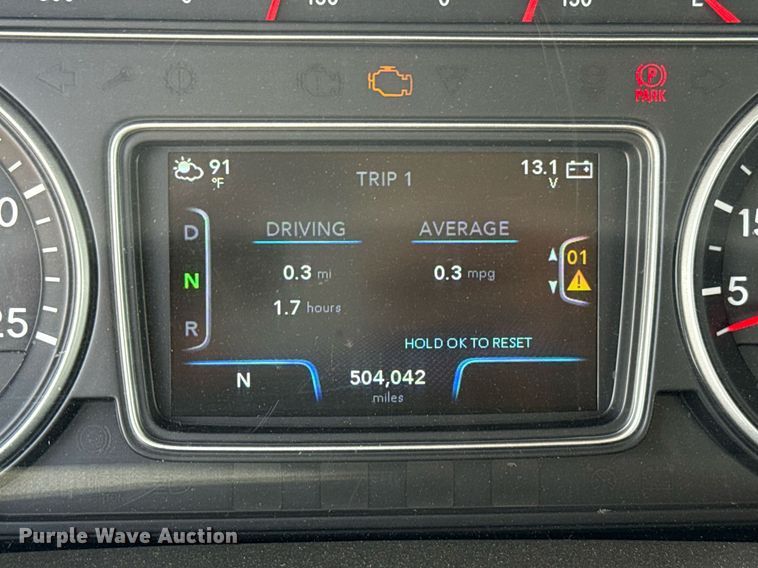 image for item EJ4831 2021 International LT625  semi truck