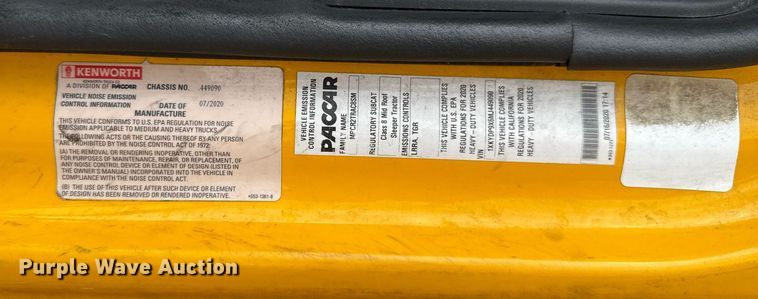 image for item EJ4834 2021 Kenworth T680 semi truck