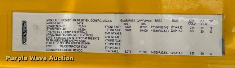 image for item EJ4837 2020 Freightliner Cascadia 126 semi truck