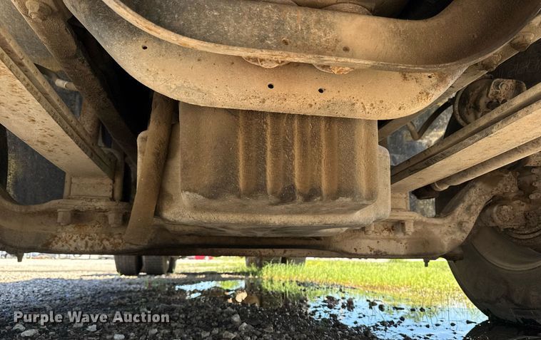 image for item EM2095 1988 Freightliner FLC112 semi truck