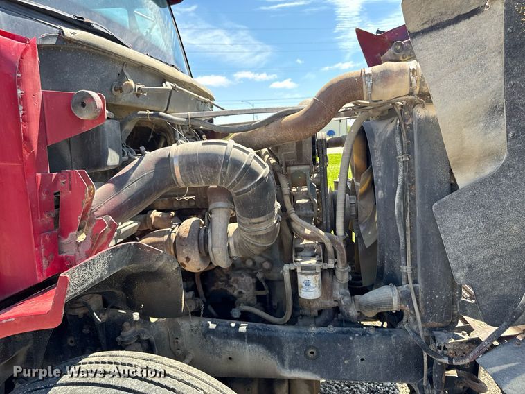 image for item EM2095 1988 Freightliner FLC112 semi truck