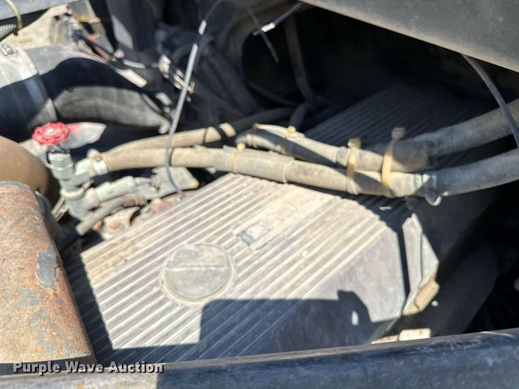 image for item EM2095 1988 Freightliner FLC112 semi truck