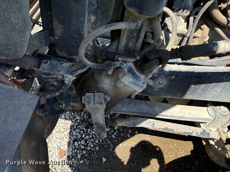 image for item EM2095 1988 Freightliner FLC112 semi truck