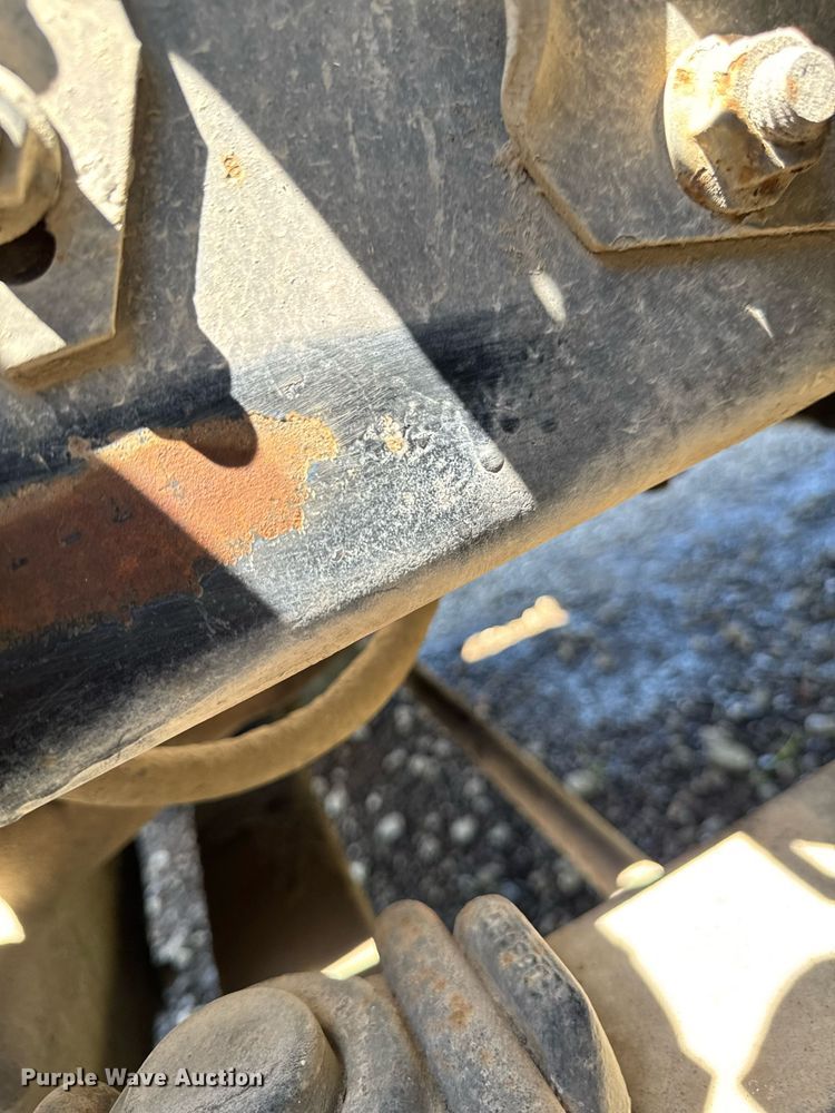 image for item EM2095 1988 Freightliner FLC112 semi truck