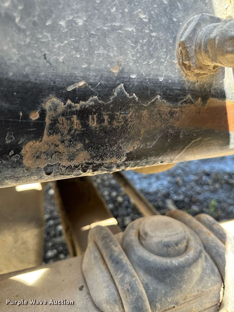 image for item EM2095 1988 Freightliner FLC112 semi truck