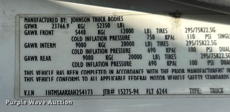 image for item EN4585 2010 International DuraStar 4400  truck cab and chassis