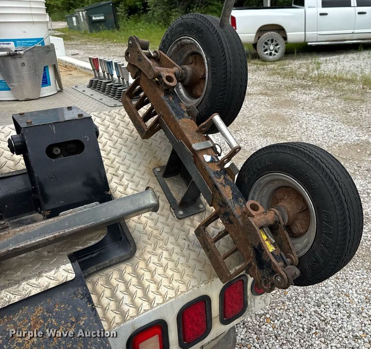 image for item EN4588 2017 Dodge Ram 5500HD Laramie Crew Cab tow truck