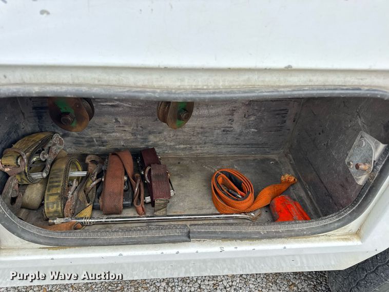 image for item EN4588 2017 Dodge Ram 5500HD Laramie Crew Cab tow truck