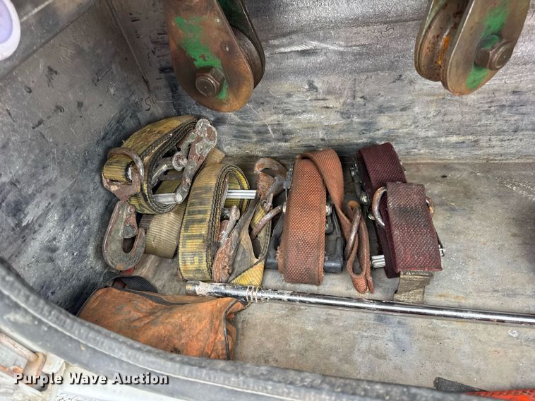 image for item EN4588 2017 Dodge Ram 5500HD Laramie Crew Cab tow truck