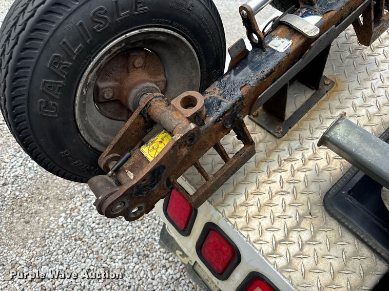 image for item EN4588 2017 Dodge Ram 5500HD Laramie Crew Cab tow truck