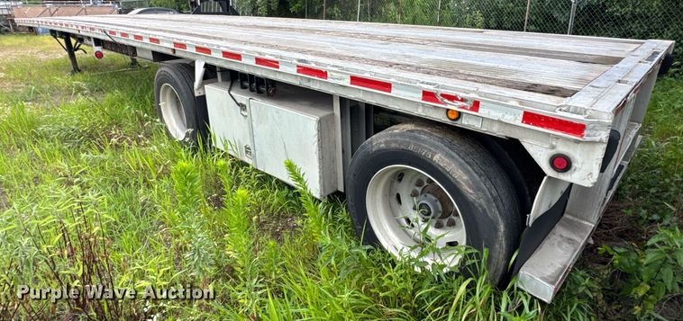 image for item EN4589 2005 Fontaine AFTW-5-8048WSAWI flatbed trailer
