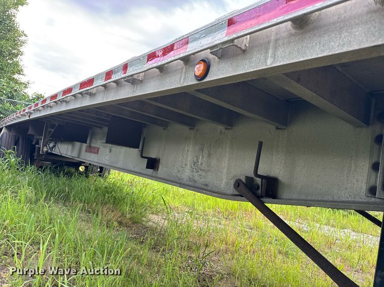 image for item EN4589 2005 Fontaine AFTW-5-8048WSAWI flatbed trailer